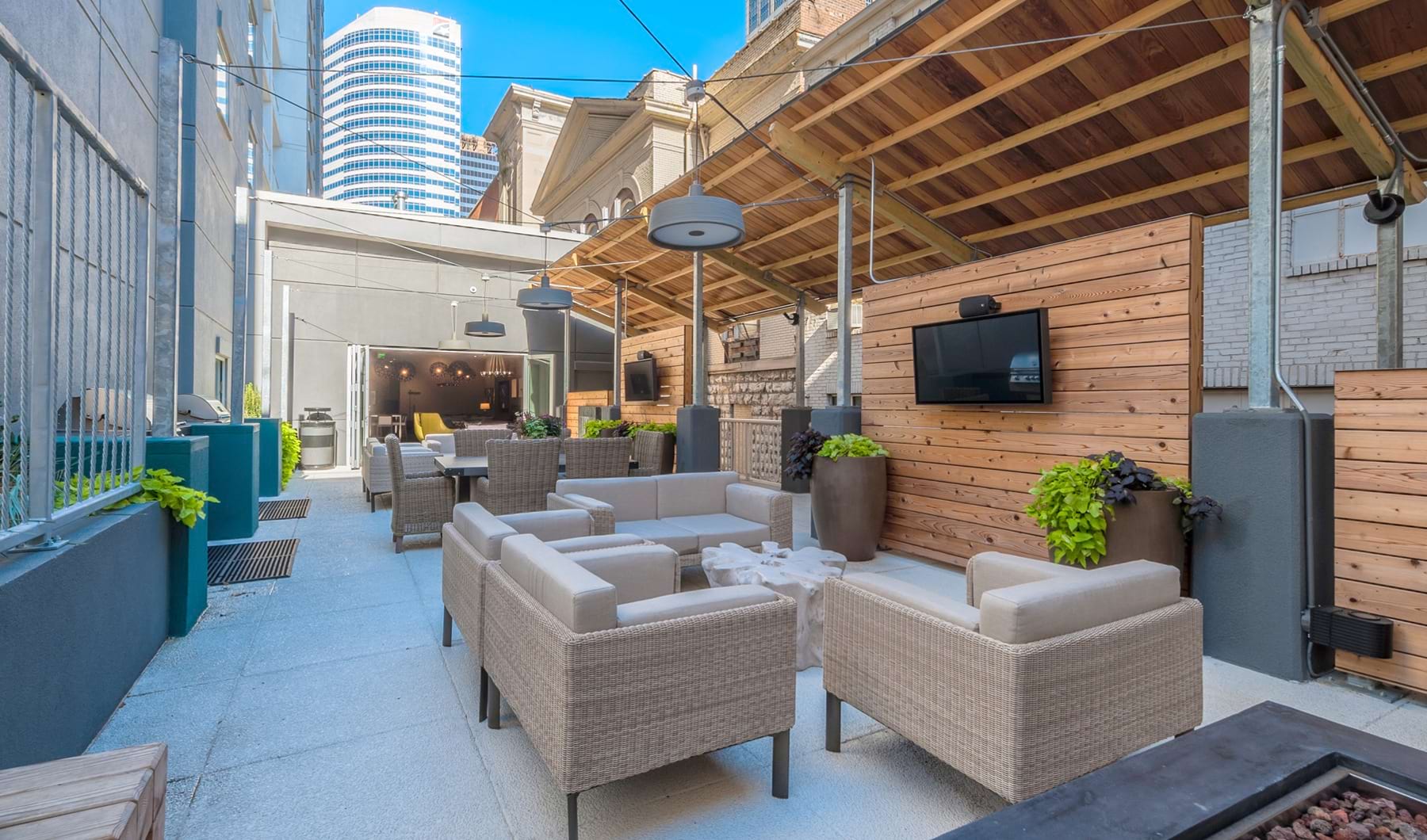 Apartment Downtown Nashville TN Cumberland on Church Home